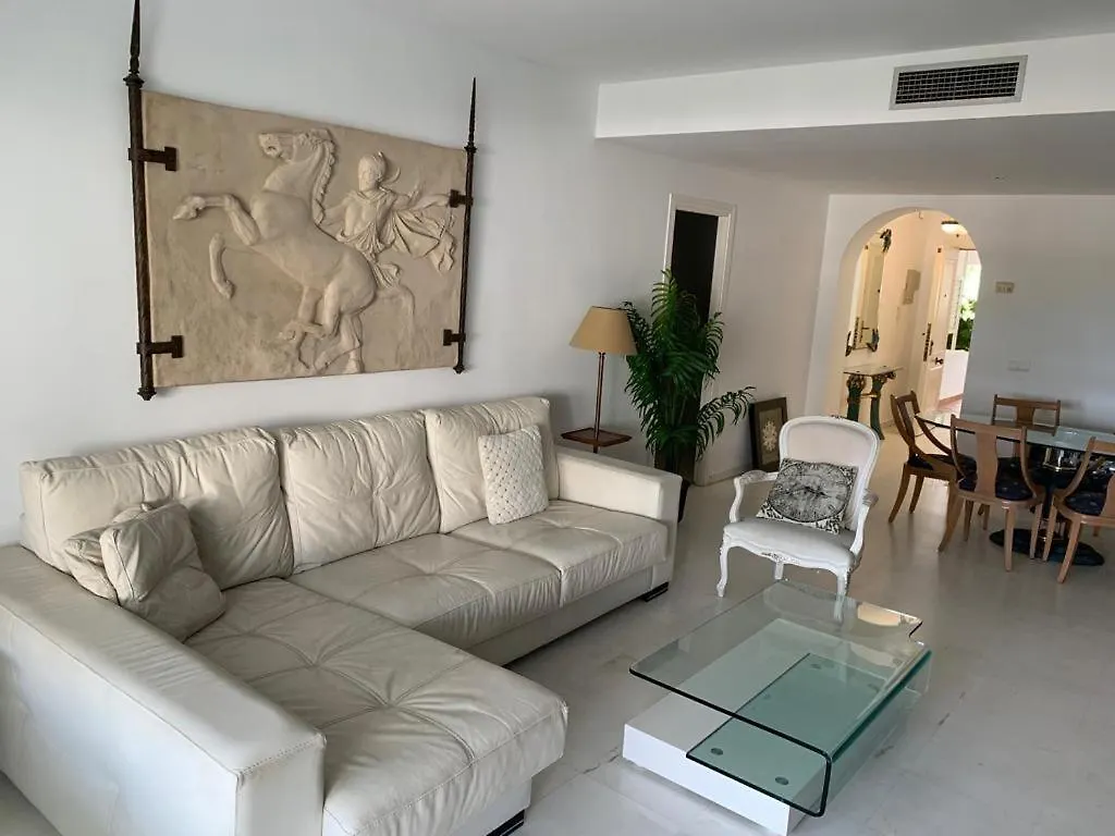 Lejlighed Las Gaviotas Marbella